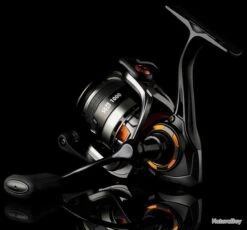 Moulinet SG6 Savage Gear 2500H -Daiwcia Magasin 00002 Moulinet SG6 Savage Gear 2500H