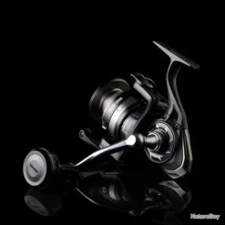 Moulinet Spinning Savage Gear SGS8 14 000 H -Daiwcia Magasin 00002 Moulinet Spinning Savage Gear SGS8 14 000 H