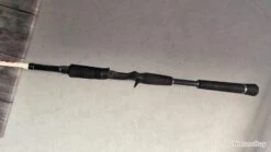 HART CANNE A PECHE CASTING POUR LE BIG BAIT - 2.22 Mètres - A RETIRER SUR PLACE -Daiwcia Magasin 00004 CANNE A PECHE CASTING POUR LE BIG BAIT 2.22 metres