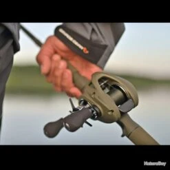 Moulinet Casting Savage Gear SG8 300 BC LH -Daiwcia Magasin 00006 Moulinet Casting Savage Gear SG8 300 BC LH