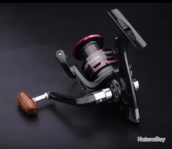 Moulinet De Pêche Carnassiers, Mer, Surfcasting 4000 HC Modèle 1 -Daiwcia Magasin 00024 Moulinet de peche carnassiers mer surfcasting 4000 HC modele 1